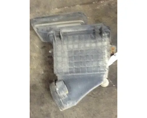 INTERNATIONAL BUS Air Cleaner