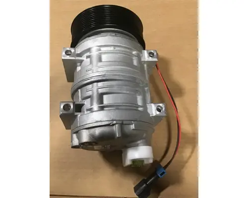 INTERNATIONAL CE 200/300 BUS  Air Conditioner Compressor