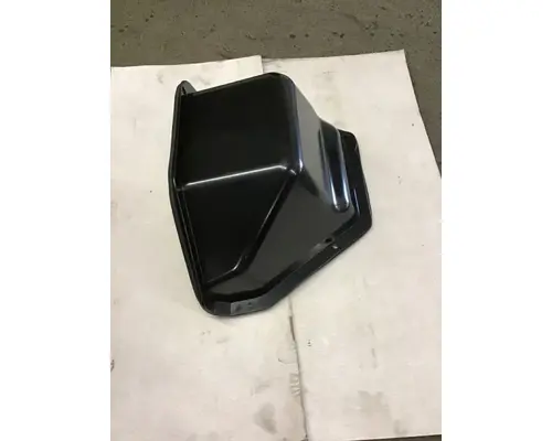INTERNATIONAL CE 200/300 BUS  Engine cover