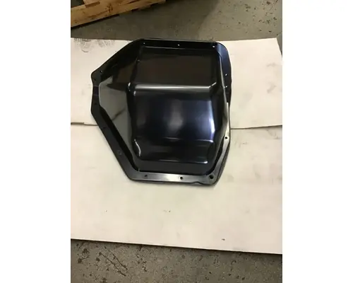 INTERNATIONAL CE 200/300 BUS  Engine cover