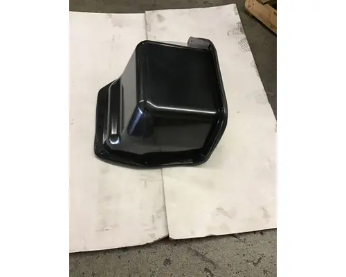 INTERNATIONAL CE 200/300 BUS  Engine cover