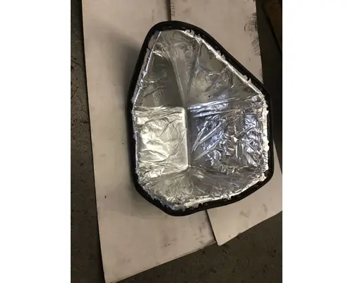 INTERNATIONAL CE 200/300 BUS  Engine cover