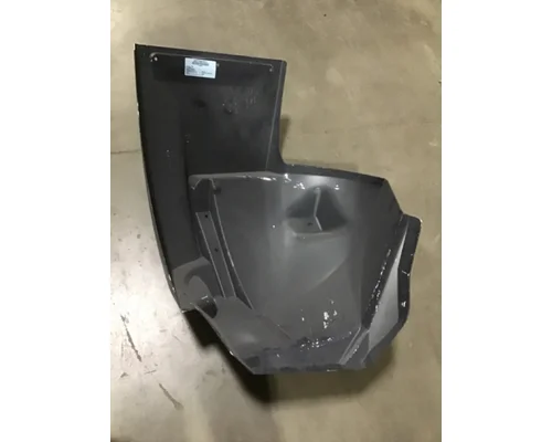 INTERNATIONAL CE 200/300 BUS  Fender Extension