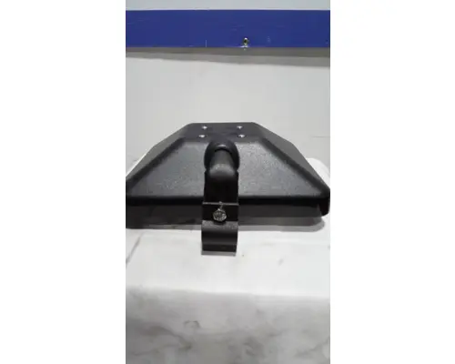 INTERNATIONAL CE 200/300 BUS  Mirror (Side View)