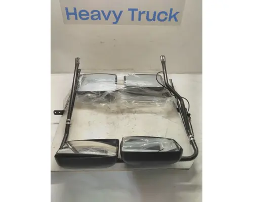 INTERNATIONAL CE 200/300 BUS  Mirror (Side View)