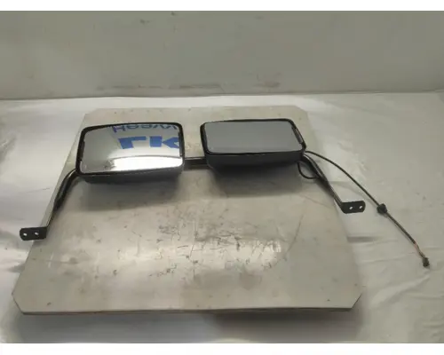 INTERNATIONAL CE 200/300 BUS  Mirror (Side View)