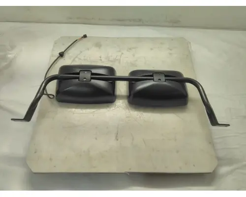 INTERNATIONAL CE 200/300 BUS  Mirror (Side View)
