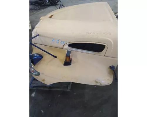 INTERNATIONAL CE 2001-2006 HOOD