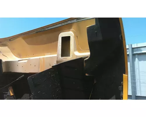 INTERNATIONAL CE 2005-2025 HOOD