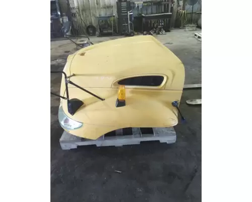 INTERNATIONAL CE 2005-2025 HOOD