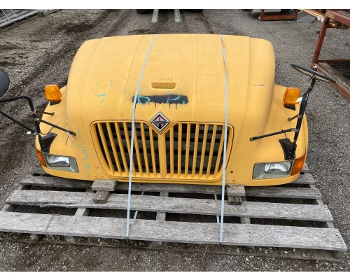 INTERNATIONAL CE/IC Bus Hood