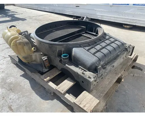 INTERNATIONAL CE200 BUS Cooling Assy. (Rad., Cond., ATAAC)