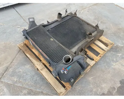 INTERNATIONAL CE200 BUS Cooling Assy. (Rad., Cond., ATAAC)