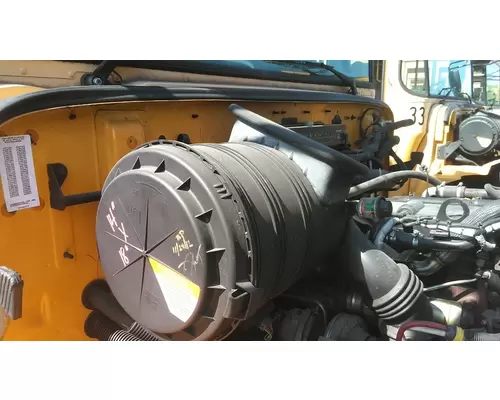INTERNATIONAL CE AIR CLEANER
