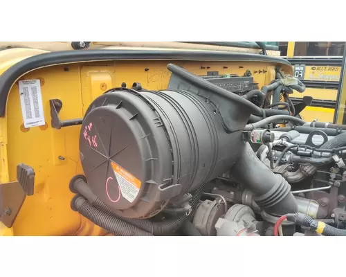 INTERNATIONAL CE AIR CLEANER