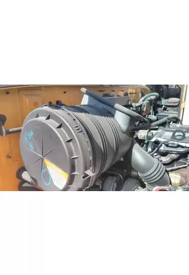 INTERNATIONAL CE AIR CLEANER