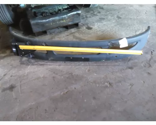 INTERNATIONAL CE BUMPER ASSEMBLY, FRONT