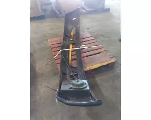 INTERNATIONAL CE BUMPER ASSEMBLY, FRONT