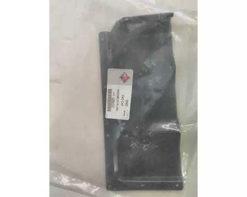 INTERNATIONAL CE Bumper End Cap