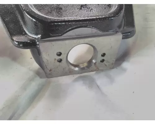 INTERNATIONAL CE Engine Mounts