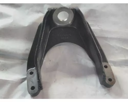 INTERNATIONAL CE Engine Mounts