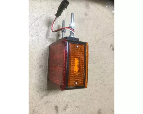 INTERNATIONAL CE Front Lamp (Turn Signal)