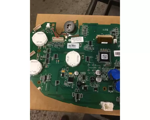 INTERNATIONAL CE Gauges (all)