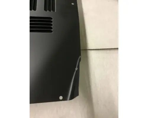 INTERNATIONAL CE Heater Assembly