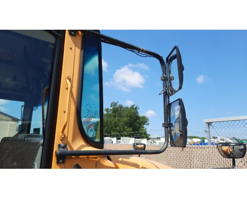 INTERNATIONAL CE MIRROR ASSEMBLY CABDOOR