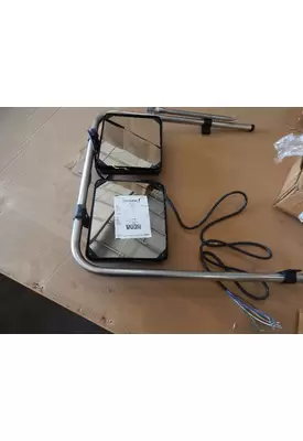 INTERNATIONAL CE Mirror (Side View)