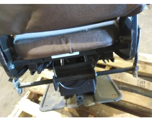 INTERNATIONAL CE SEAT, FRONT