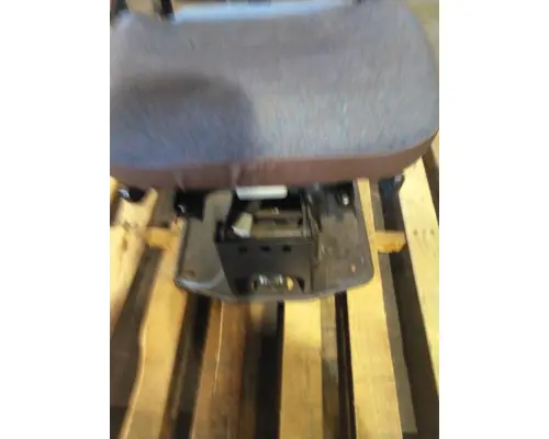 INTERNATIONAL CE SEAT, FRONT