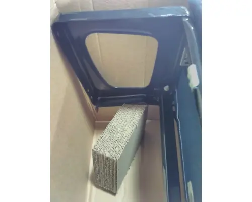 INTERNATIONAL CE Seat, Front