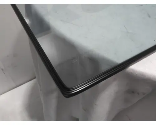 INTERNATIONAL CE Special Glass