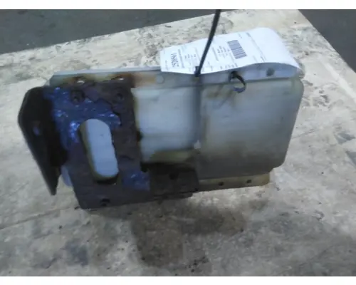 INTERNATIONAL CE WINDSHIELD WASHER RESERVOIR