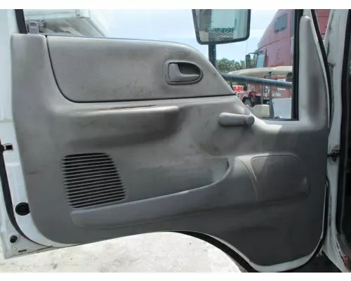 INTERNATIONAL CF500 2006-2007 DOOR ASSEMBLY, FRONT