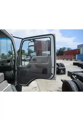 INTERNATIONAL CF500 2006-2007 DOOR ASSEMBLY, FRONT