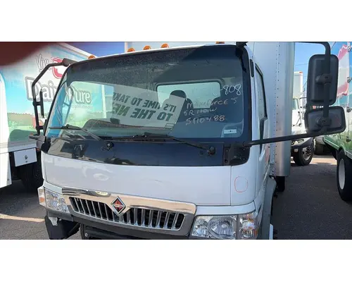 INTERNATIONAL CF500 CAB