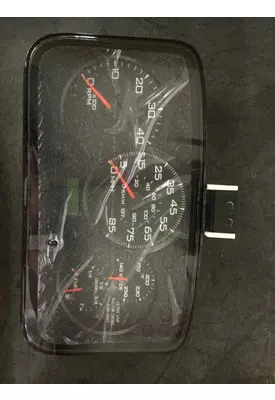 INTERNATIONAL CF500 Instrument Cluster