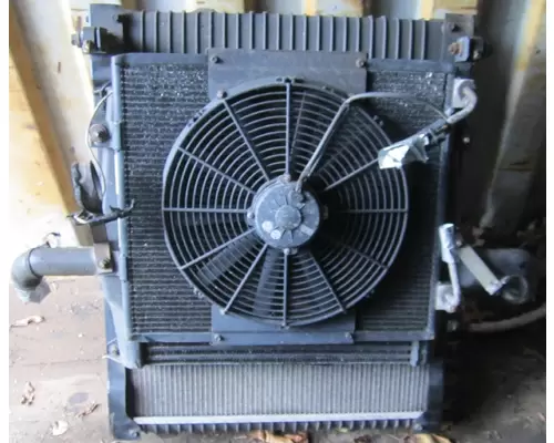 INTERNATIONAL CF500 Radiator