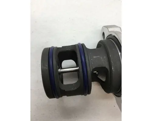 INTERNATIONAL CF600 EGR Valve