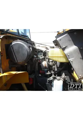 INTERNATIONAL CF600 Engine Assembly (CORE)