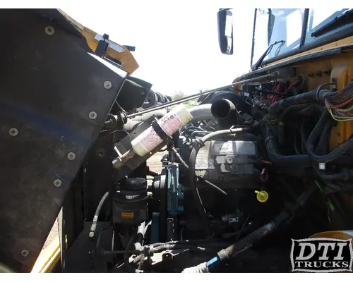 INTERNATIONAL CF600 Engine Assembly (CORE)