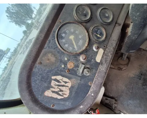 INTERNATIONAL CO-1850B Dash Panel