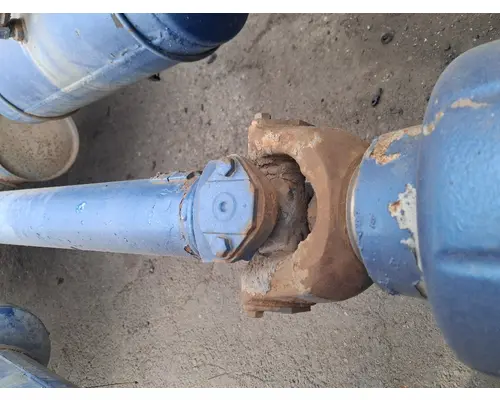 INTERNATIONAL CO-1850B Drive Shaft, Front