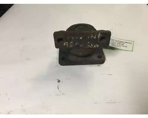 INTERNATIONAL CO-1850B Engine Mounts