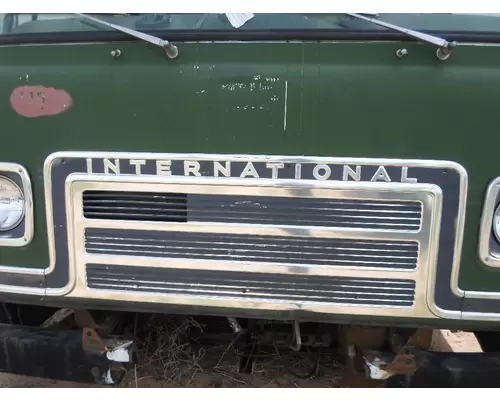 INTERNATIONAL CO1710B CABOVER Grille