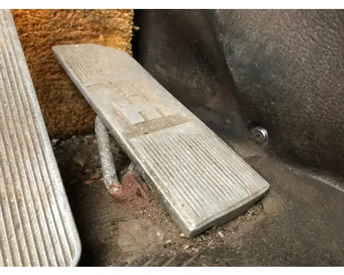 INTERNATIONAL COF-4070 Body, Misc. Parts