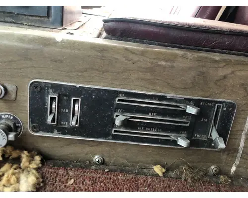 INTERNATIONAL COF-4070 Cab Misc. Interior Parts