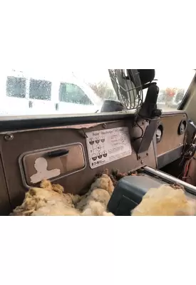 INTERNATIONAL COF-4070 Dash Assembly